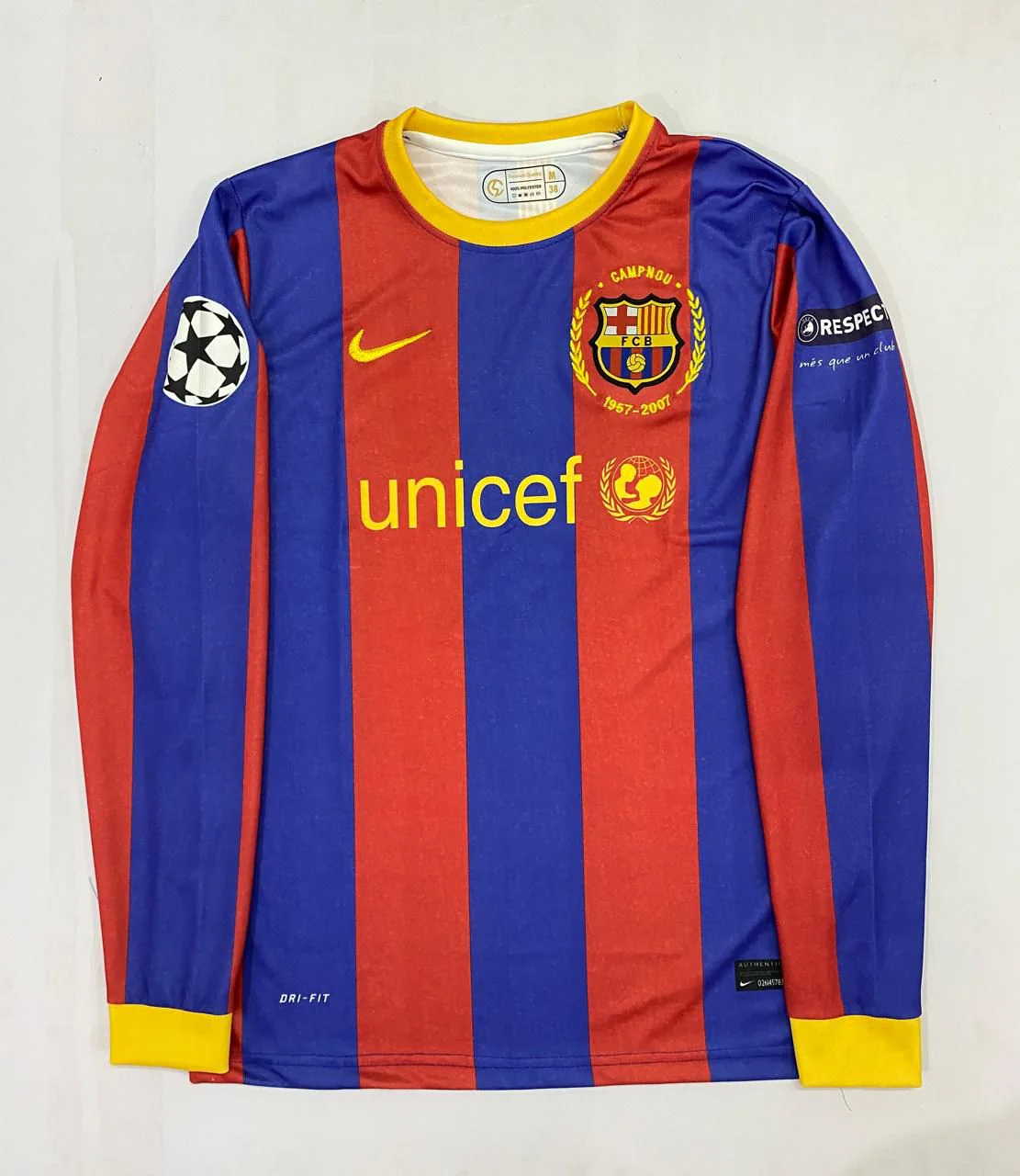 FC BARCELONA 2010-11 HOME FULL SLEEVE - EMBROIDERY