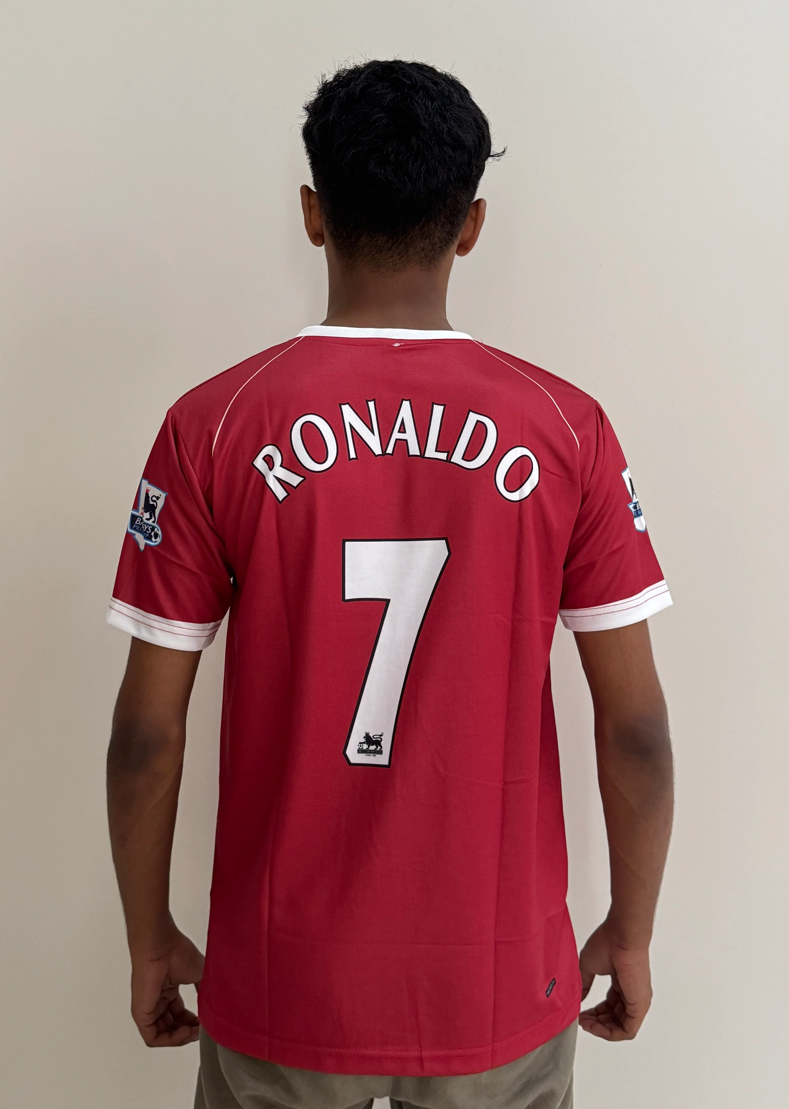 MANCHESTER UNITED 2006/07 HOME AIG HALF SLEVEE-CR7 EMBROIDERY - Image 2