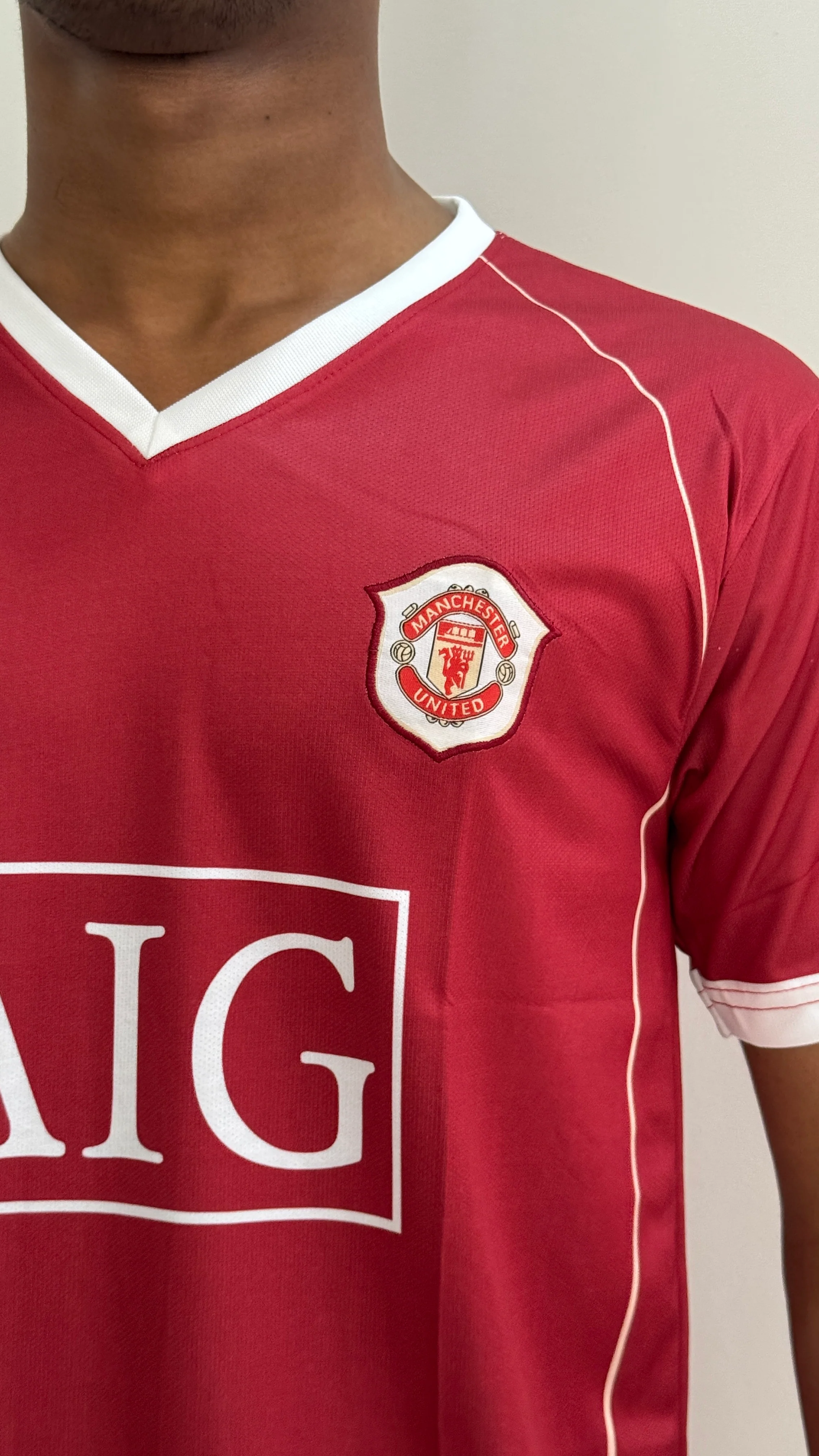 MANCHESTER UNITED 2006/07 HOME AIG HALF SLEVEE-CR7 EMBROIDERY - Image 3