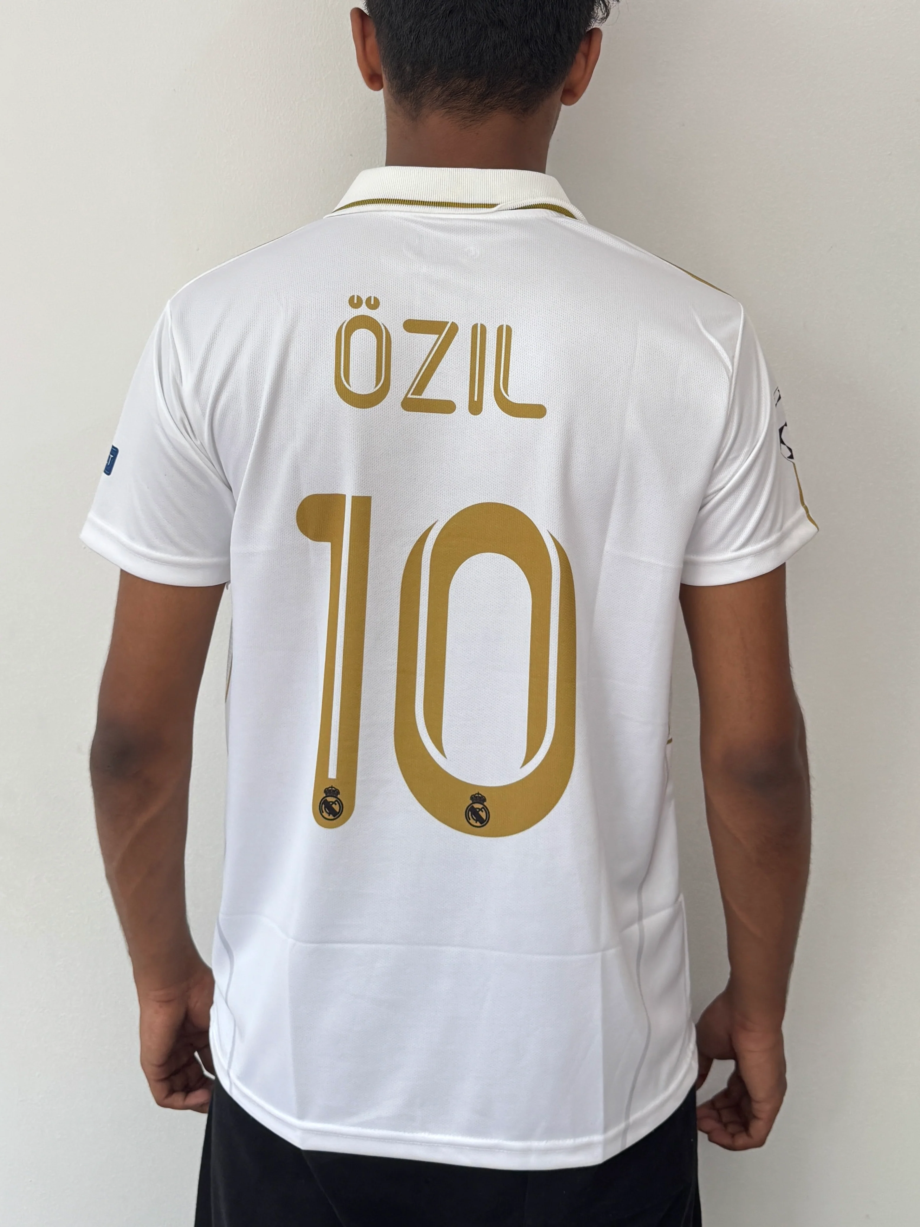 REAL MADRID 2011/12 HOME POLO HALF SLEVEE -EMBROIDERY - Image 3