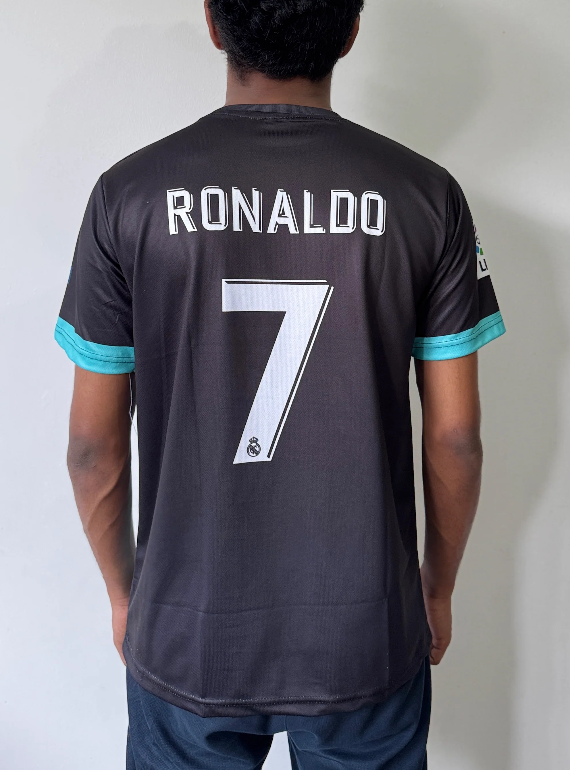 REAL MADRID 2017/18 AWAY  CR7-EMBROIDERY - Image 2