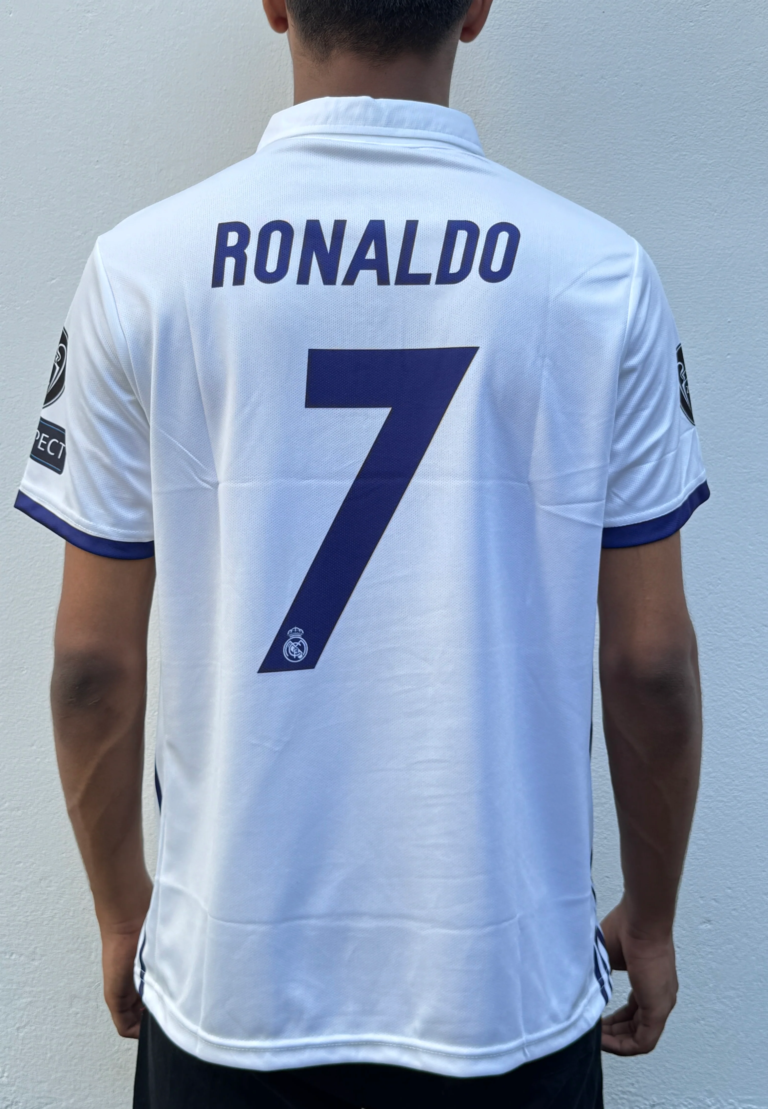 REAL MADRID 2016/17 HOME CR7 COLLARED HALF SLEVEE -EMBROIDERY JERESY - Image 2