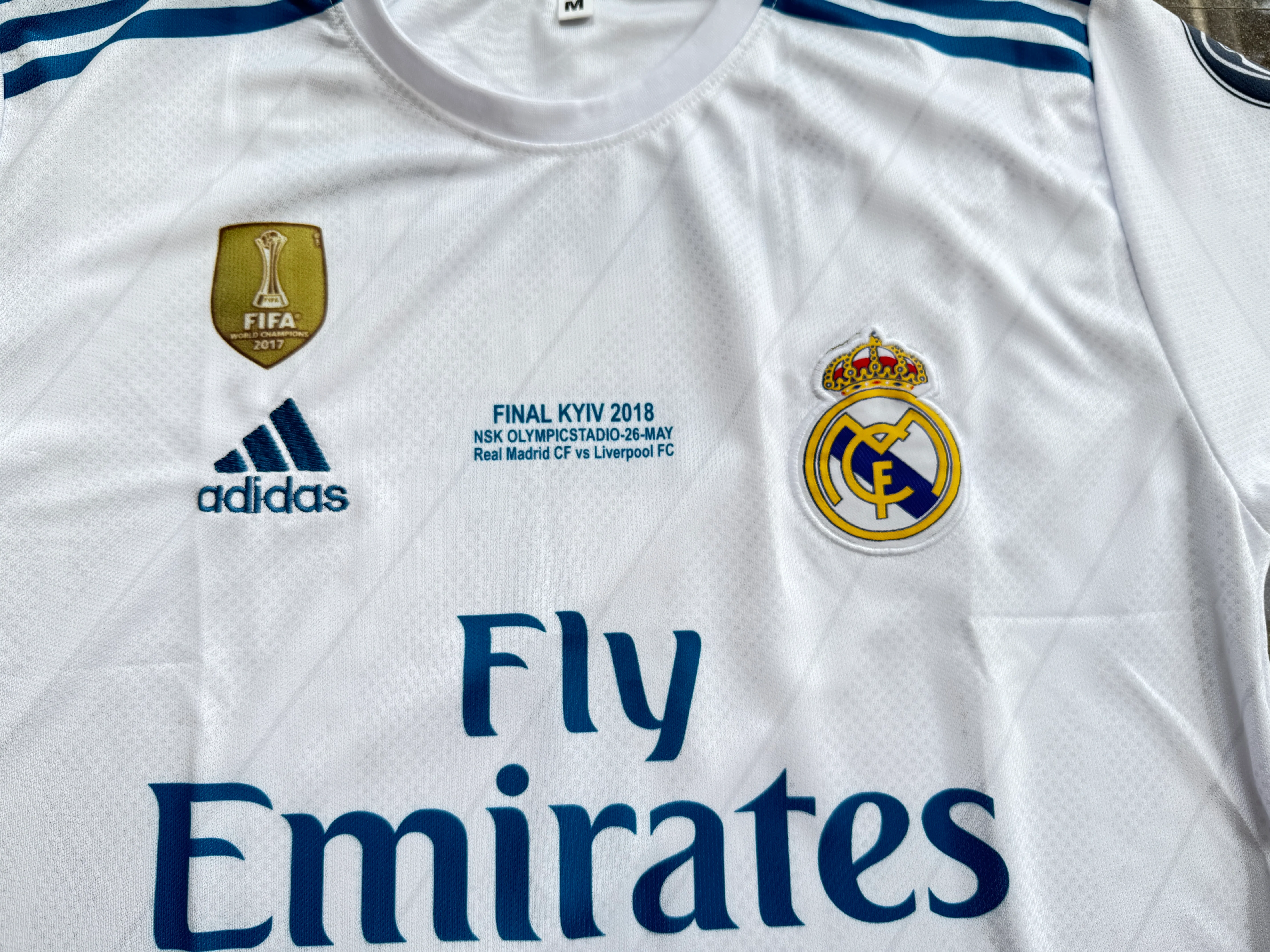 REAL MADRID 2017 HOME - HALF SLEVEE CR7- EMBROIDERY - Image 3
